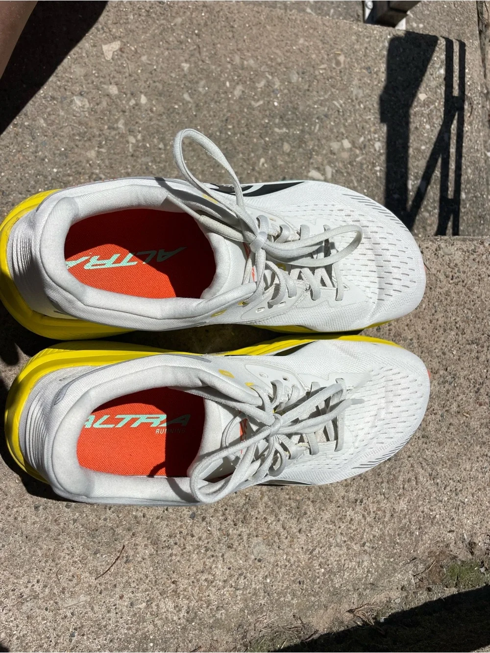 Men’s Altra Running Shoes - Picture 6 of 7